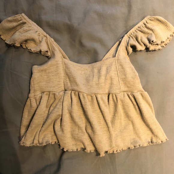 American Eagle, Green Flowy Crop Top. Size US S. - Picture 2 of 4